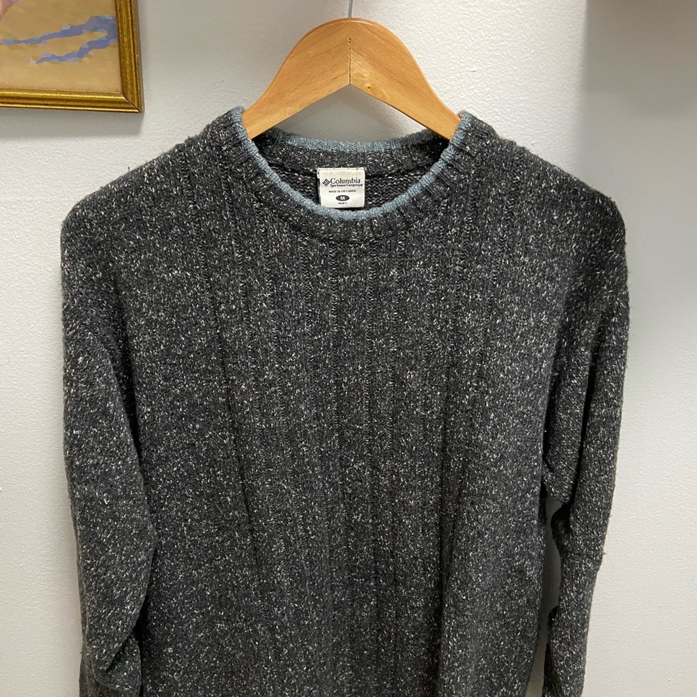 Vintage Super Soft Columbia Pull-Over Sweater